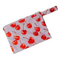 Kleine luierzak Cherry Pop van Cloth Bums
