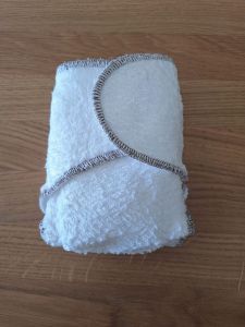 Gebruikt - Bambam newborn luier met vlek 